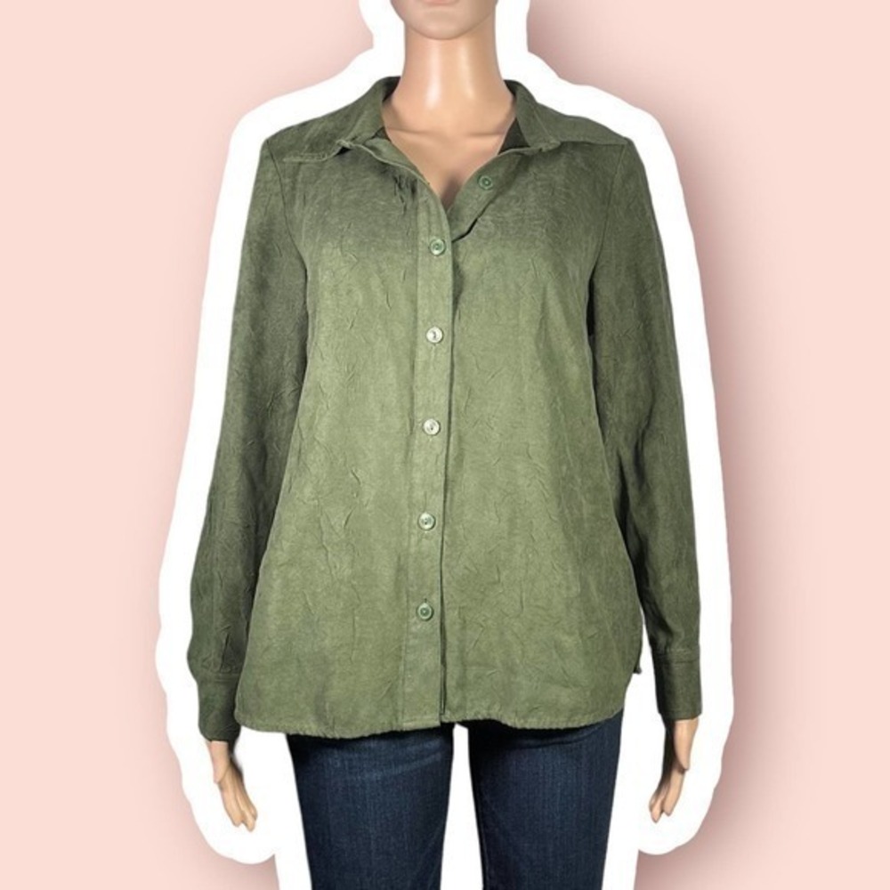 Christopher & Banks Green Textured Button Front Top Size Small - "Jami"